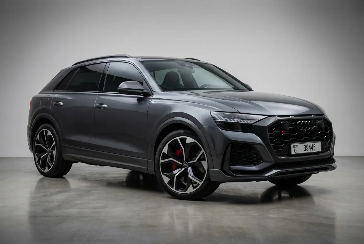 AUDI RSQ8